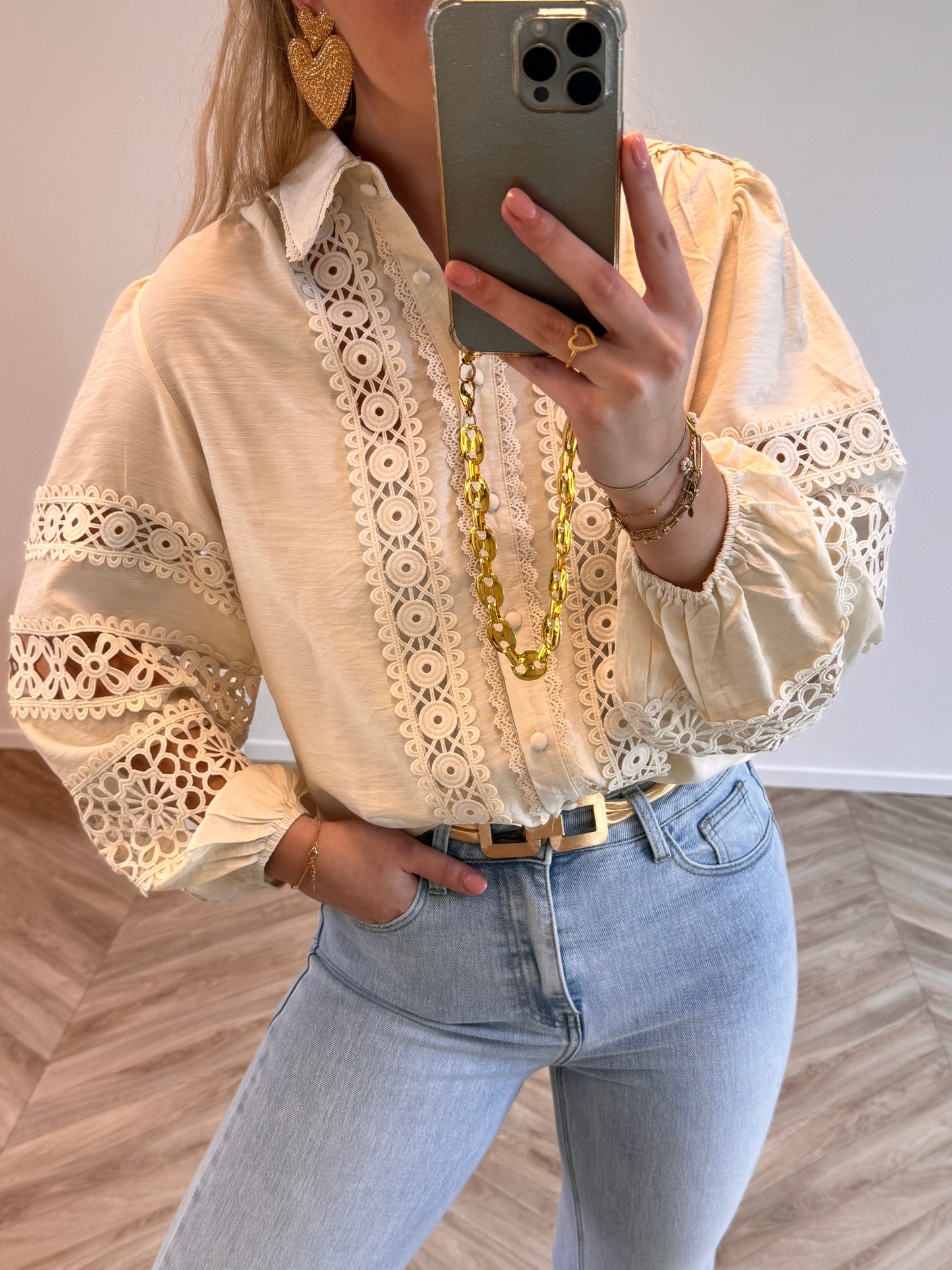 Broderie Blouse Beige