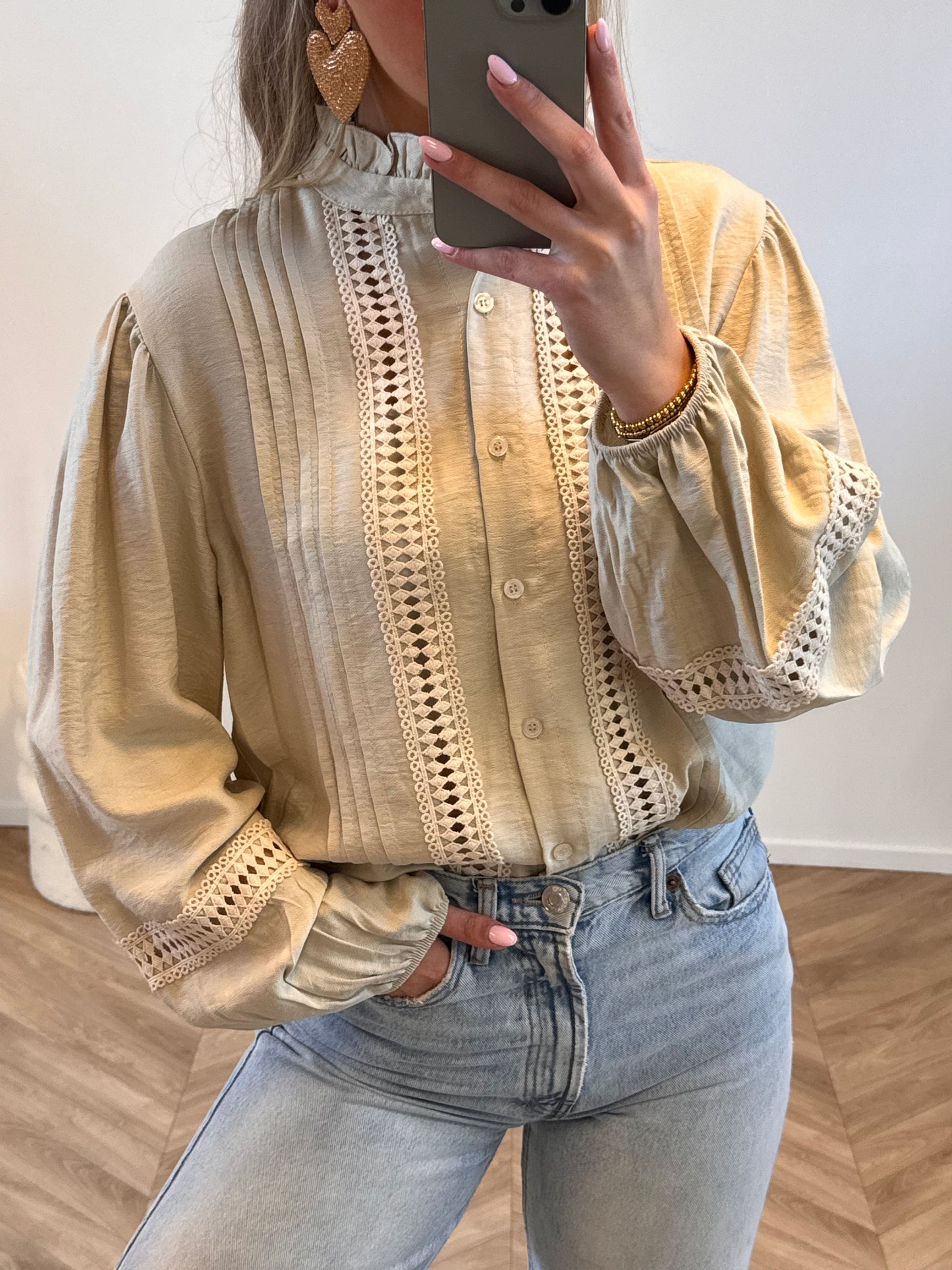 Feline Blouse Beige