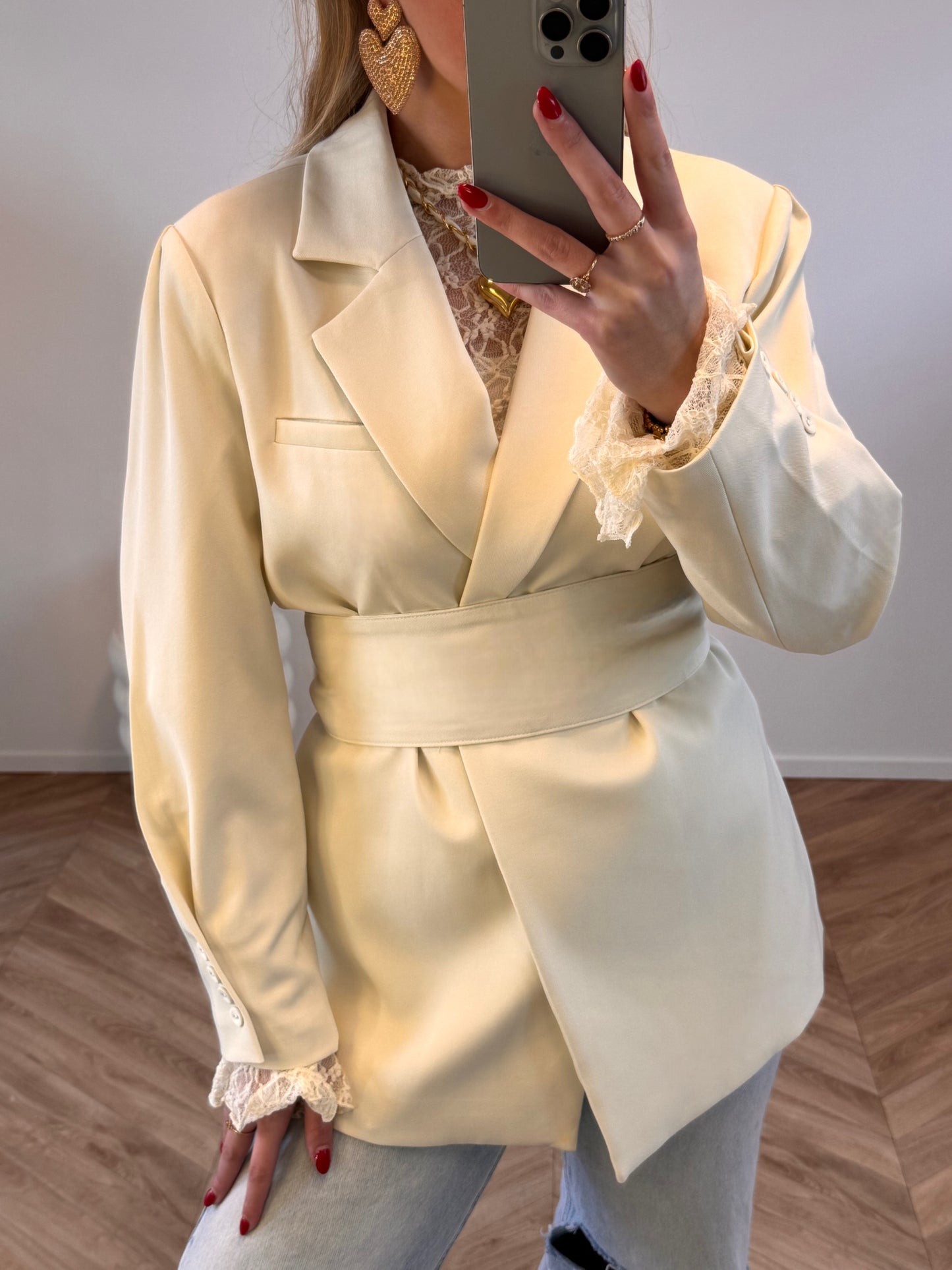 Lina Knotted Blazer Crème