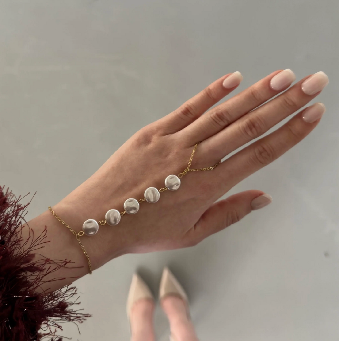 Hand Chain Pearl