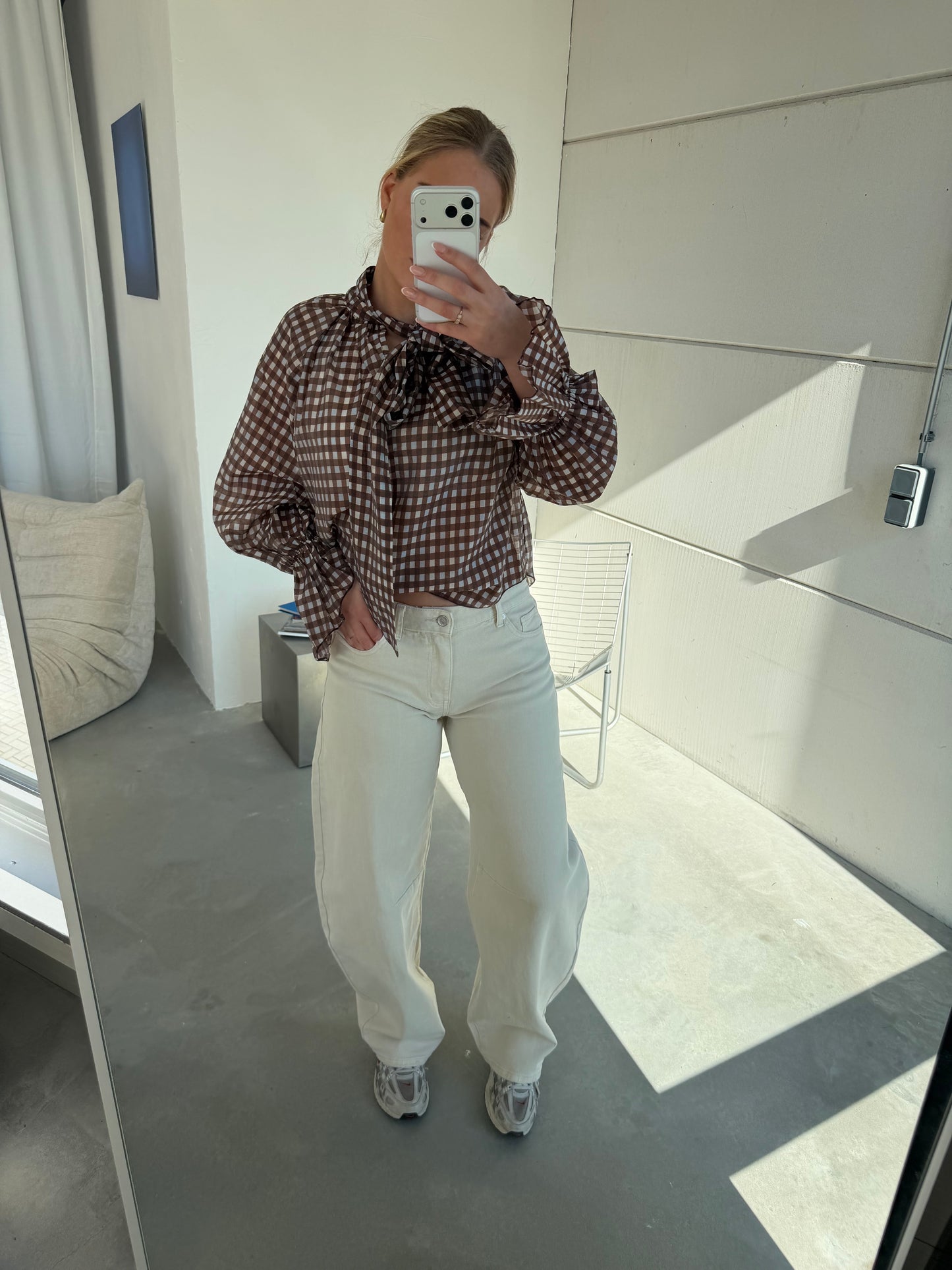 Beige Mid Waist Baggy Jeans