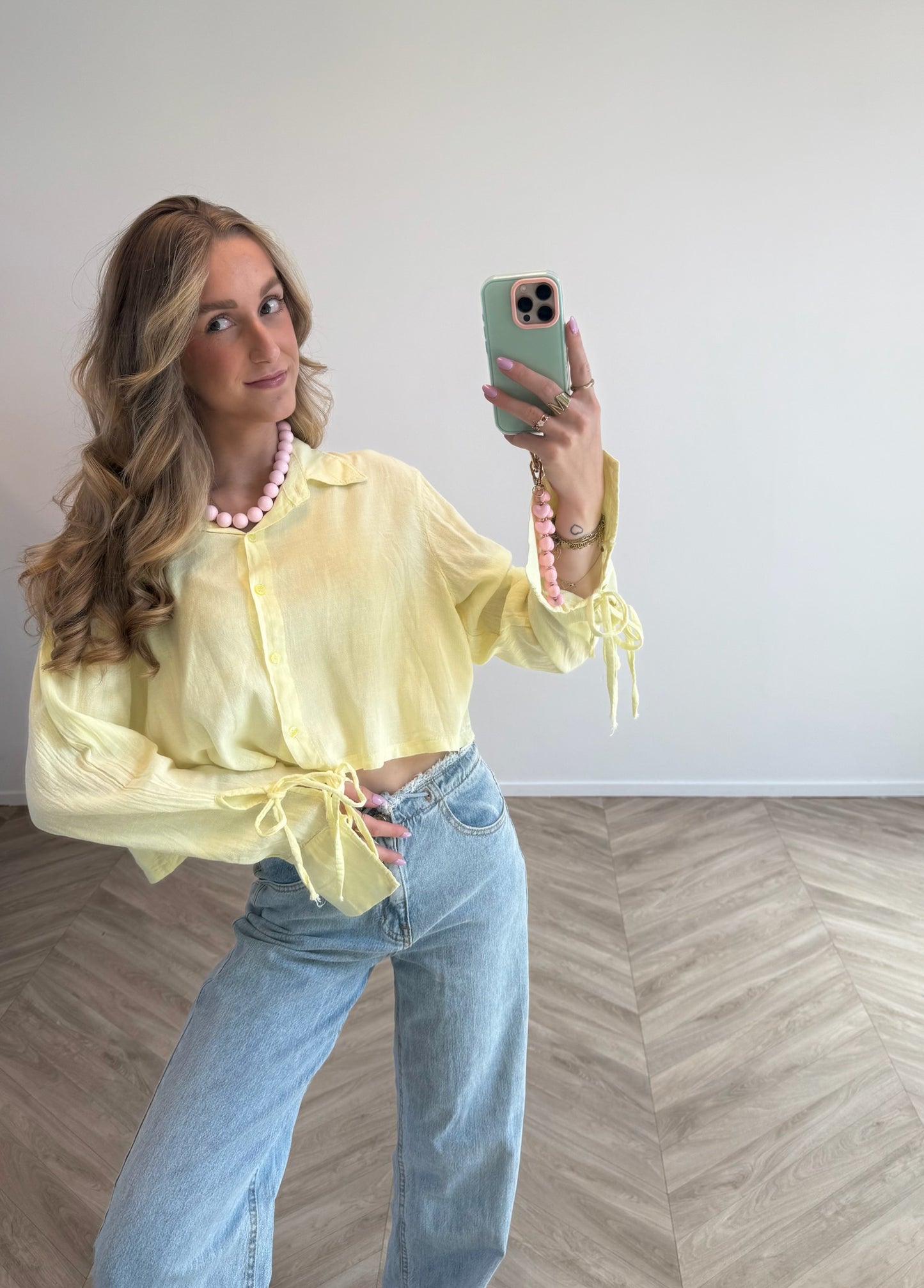 Stunt Gele Blouse Strikjes