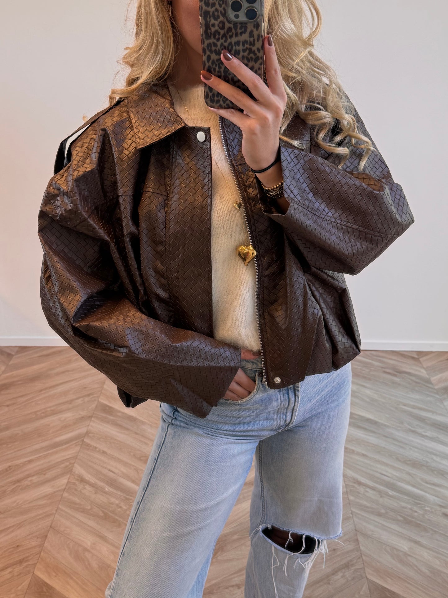 Loua Jack Bruin